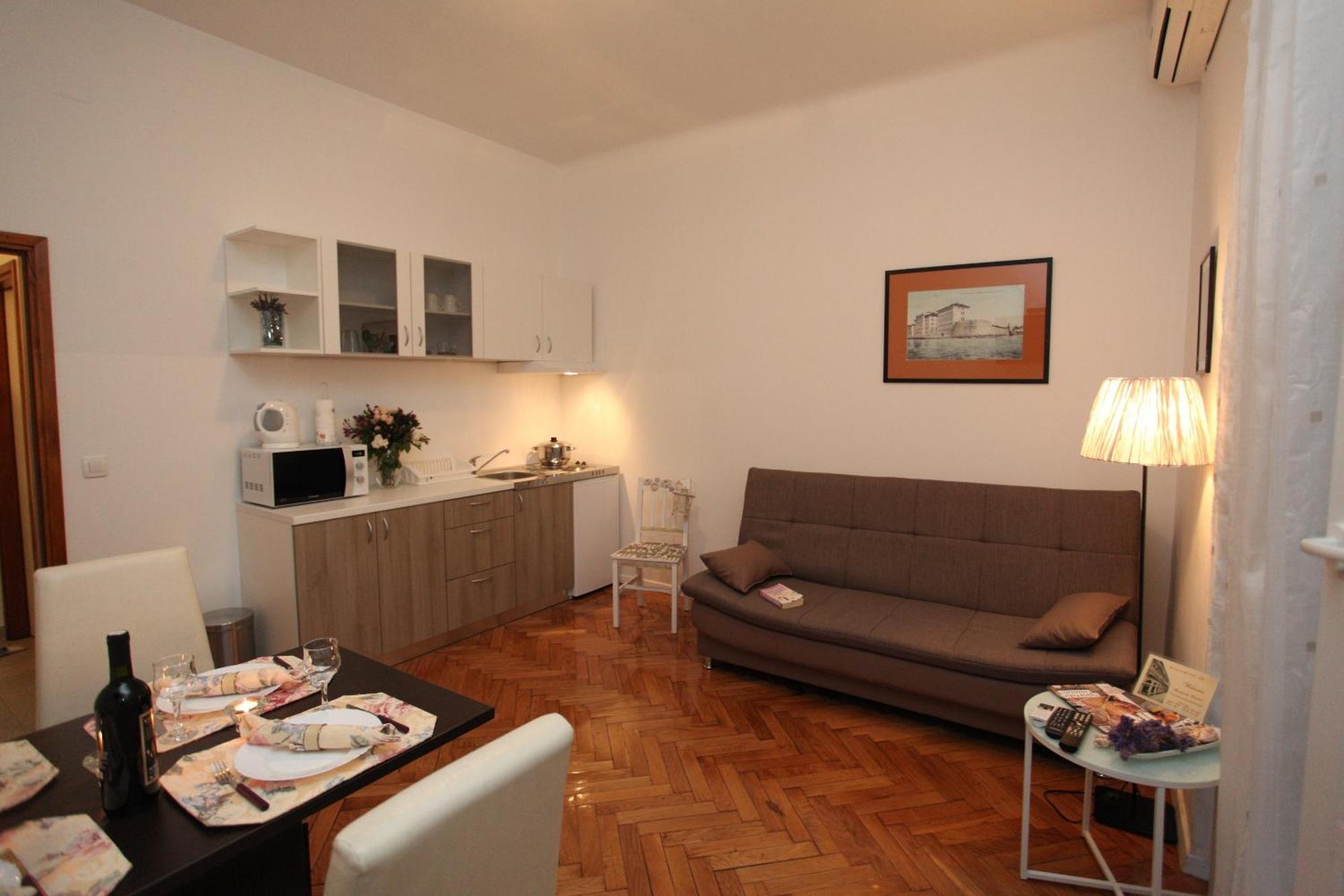 Vincent Apt. In Old Town Centre * Zára